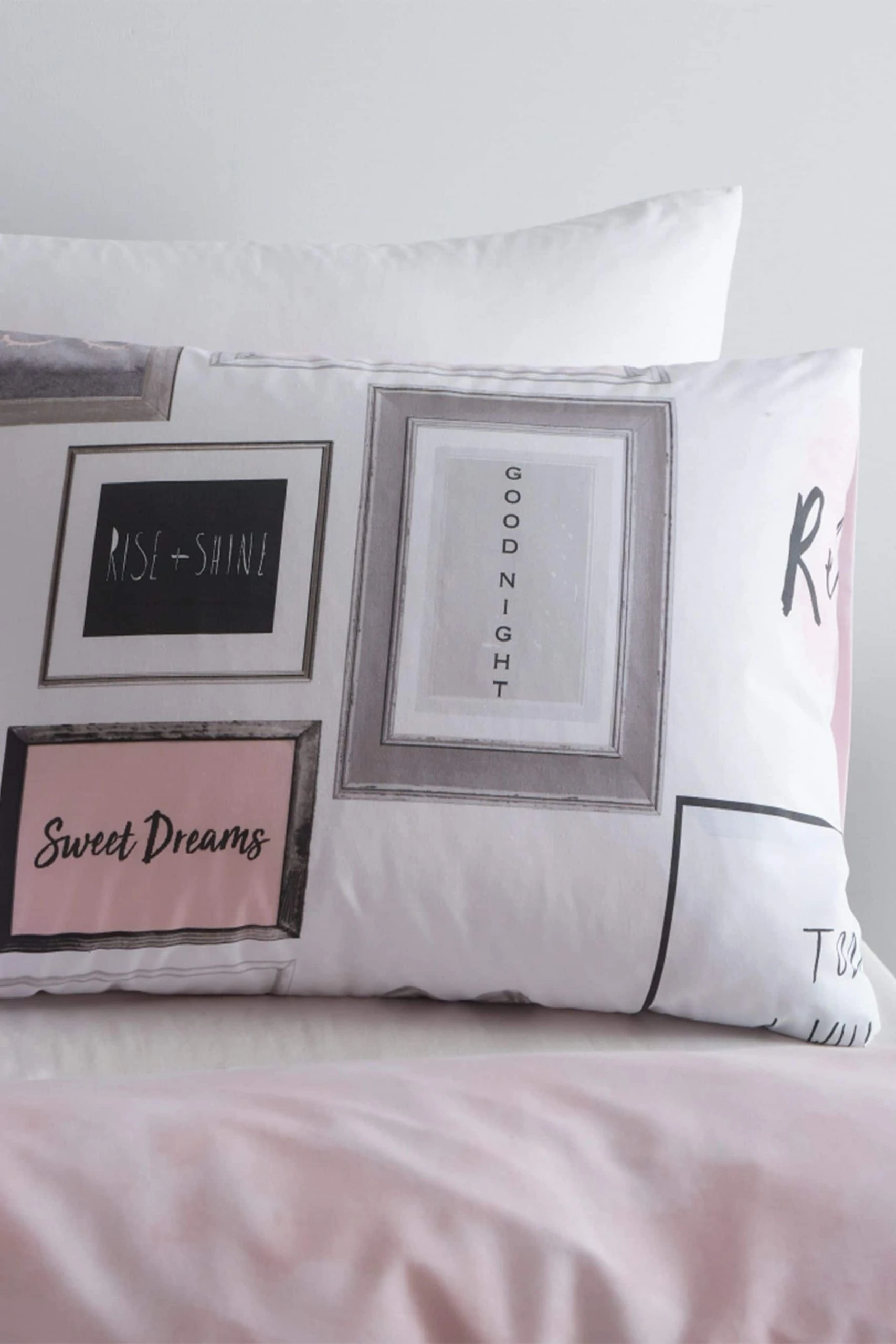 Catherine Lansfield Sleep Dreams Duvet Cover And Pillowcase Set 4 Catherine Lansfield Sleep Dreams Duvet Cover And Pillowcase Set - Image 2
