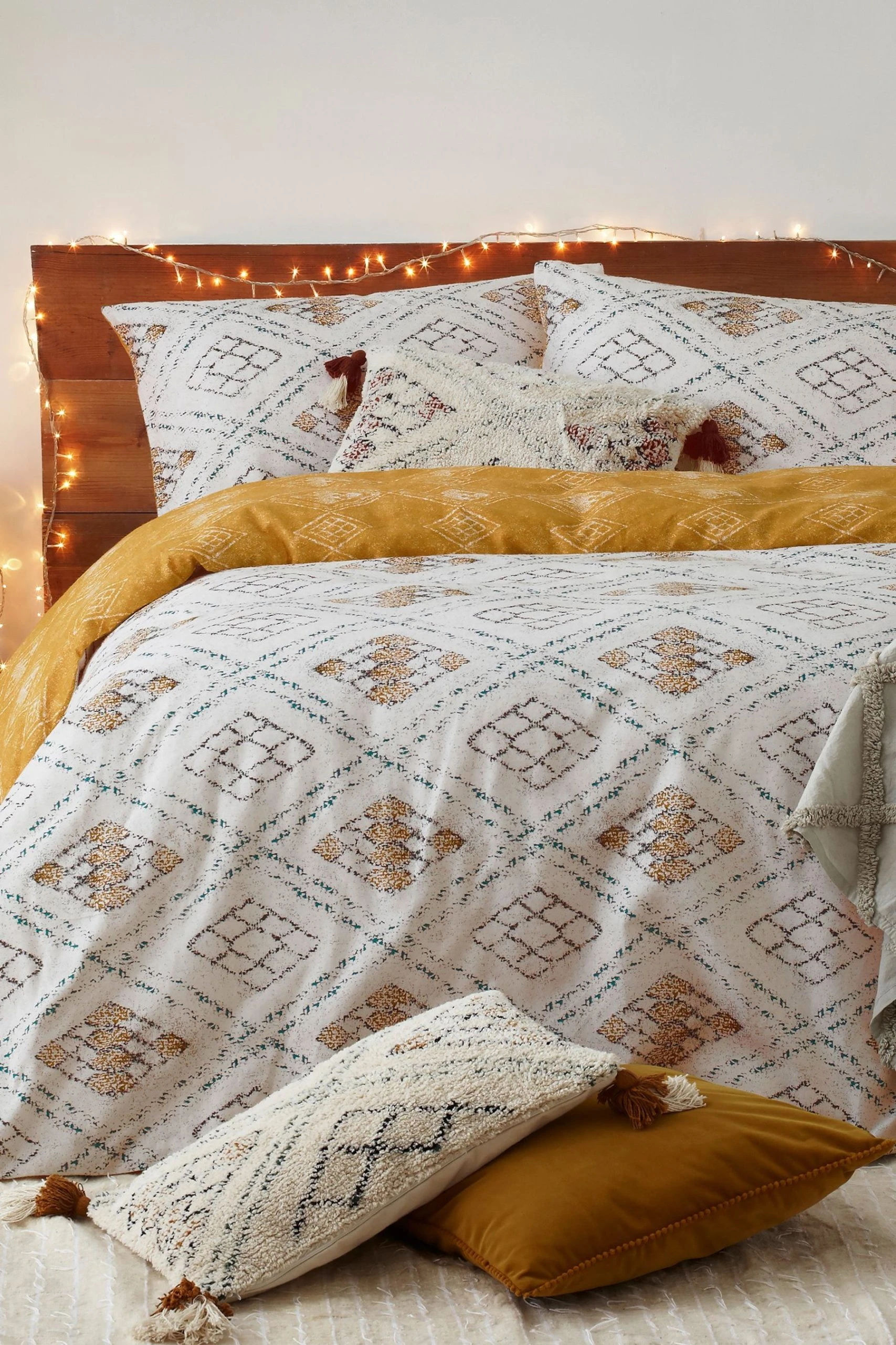Furn. Ochre Yellow Atlas Global Reversible Brushed Cotton Duvet Cover And Pillowcase Set 3 Furn. Ochre Yellow Atlas Global Reversible Brushed Cotton Duvet Cover And Pillowcase Set