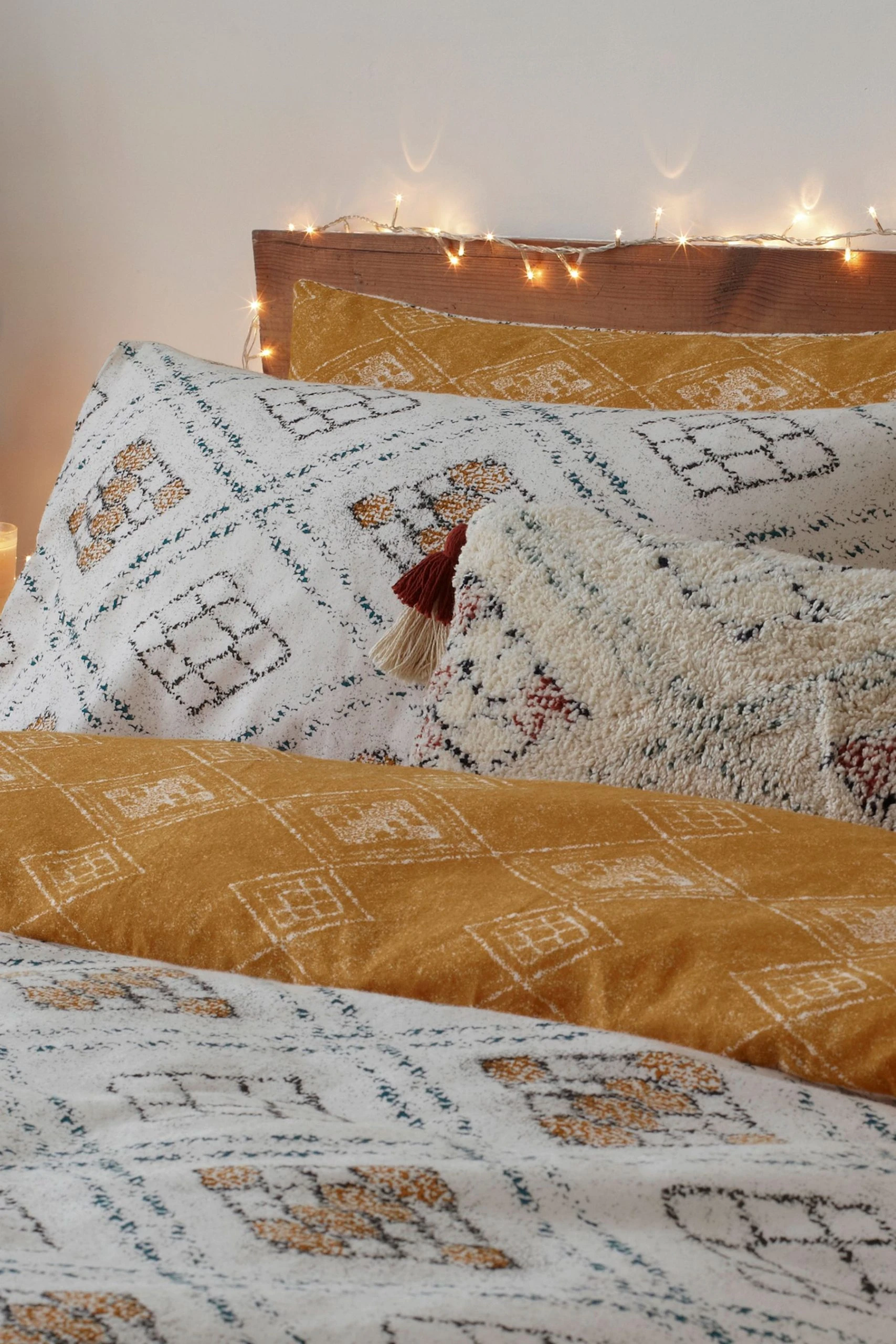 Furn. Ochre Yellow Atlas Global Reversible Brushed Cotton Duvet Cover And Pillowcase Set 4 Furn. Ochre Yellow Atlas Global Reversible Brushed Cotton Duvet Cover And Pillowcase Set - Image 2