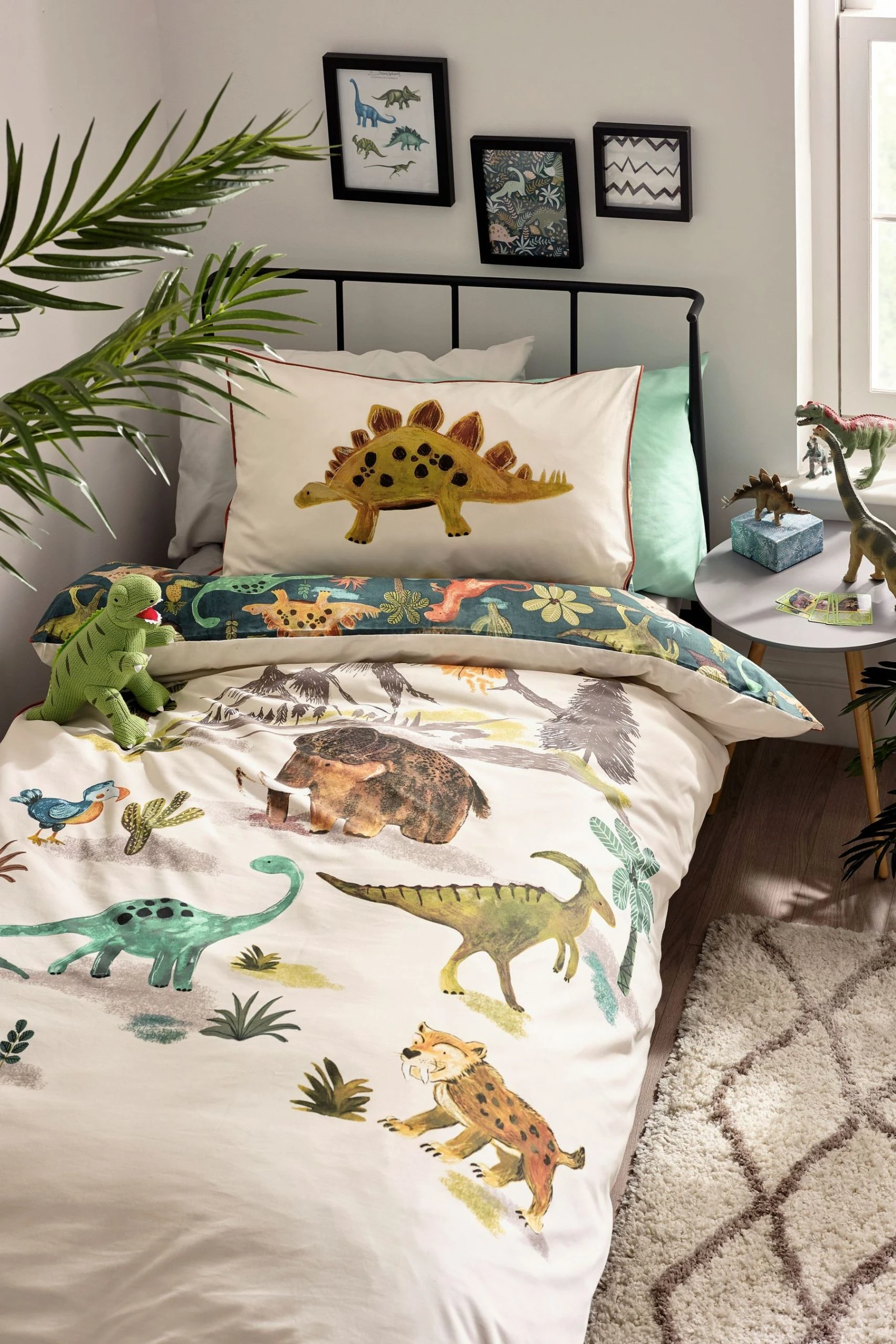 Next Kids Prehistoric Dinosaurs And Friends Reversible Duvet Cover And Pillowcase Set 4 Next Kids Prehistoric Dinosaurs And Friends Reversible Duvet Cover And Pillowcase Set - Image 2