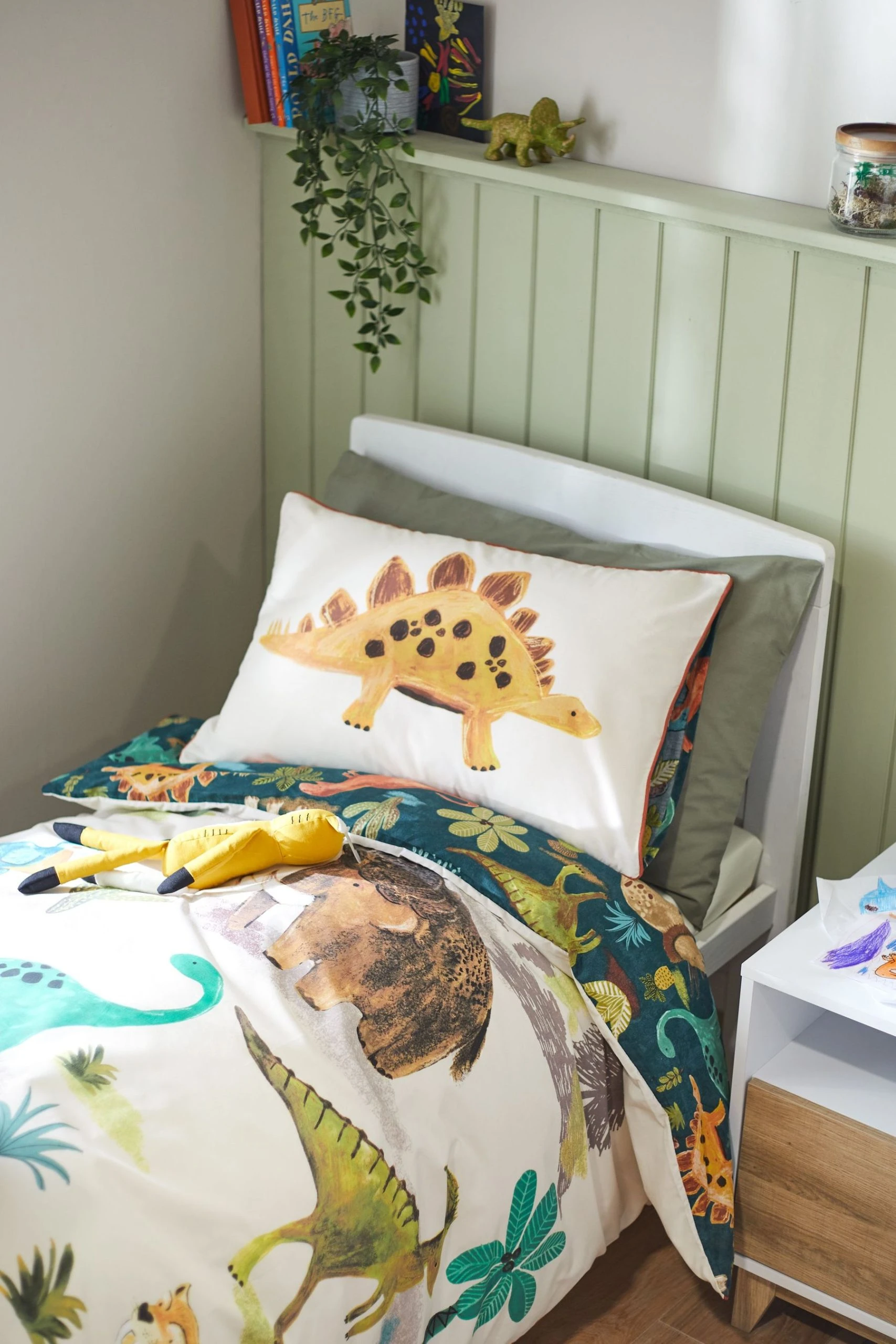 Next Kids Prehistoric Dinosaurs And Friends Reversible Duvet Cover And Pillowcase Set 7 Next Kids Prehistoric Dinosaurs And Friends Reversible Duvet Cover And Pillowcase Set - Image 5