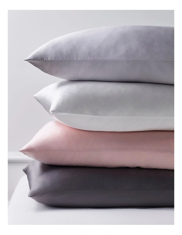 Heritage Luxe Silk Pillowcase In White 4 Heritage Luxe Silk Pillowcase In White - Image 2