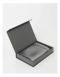 Heritage Luxe Silk Pillowcase In Charc