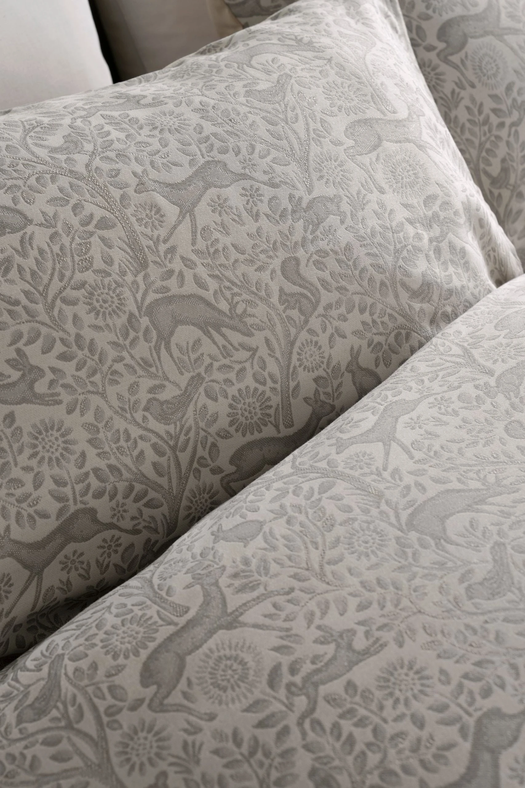 Next Woodland Jacquard Duvet Cover And Pillowcase Set 6 Next Woodland Jacquard Duvet Cover And Pillowcase Set - Image 4