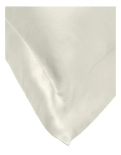 Alternative view of Lanham Silk Pillowcase In Sand