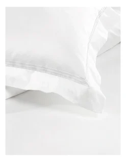 Palais European Pillowcase In White 7 Palais European Pillowcase In White -Furn Online 790615540 3 720x928
