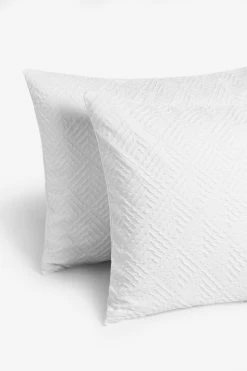 Next Embossed Geometric Duvet Cover And Pillowcase Set 8 Next Embossed Geometric Duvet Cover And Pillowcase Set -Furn Online 801908s3