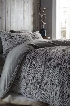 Catherine Lansfield Wolf Faux Fur Duvet Cover And Pillowcase Set