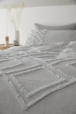 Pineapple Elephant Tufted Cotton Diamond Duvet Cover And Pillowcase Set 9 Pineapple Elephant Tufted Cotton Diamond Duvet Cover And Pillowcase Set -Furn Online 812494s4