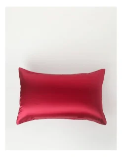 Alternative view of Heritage Silk Front Pillowcase Pair In Red