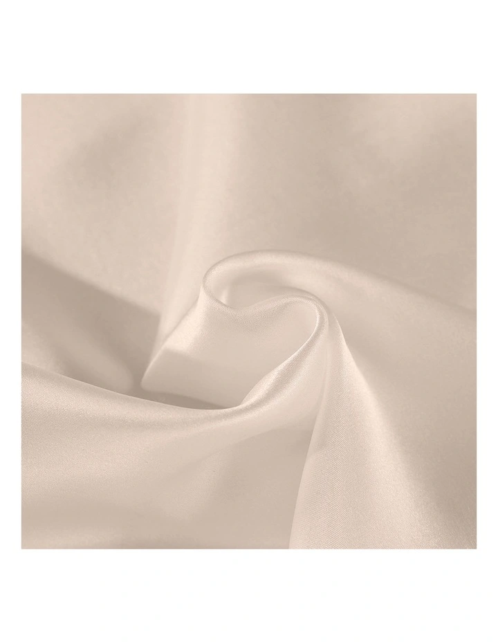 Mulberry Soft Silk Hypoallergenic Pillowcase Twin Pack 51x76cm In Light Pink 4 Mulberry Soft Silk Hypoallergenic Pillowcase Twin Pack 51x76cm In Light Pink - Image 2