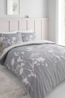 Catherine Lansfield Meadowsweet Duvet Cover And Pillowcase Set