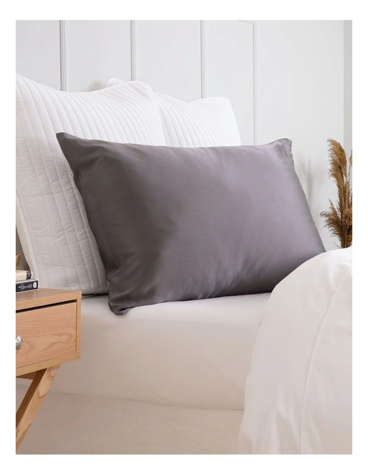 Pure Silk Pillowcase 100% Mulberry Silk Hypoallergenic In Charcoal 6 Pure Silk Pillowcase 100% Mulberry Silk Hypoallergenic In Charcoal - Image 4