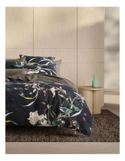 Alternative view of Bellfleur Pillowcase Pair In Multi
