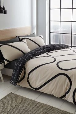Catherine Lansfield Linear Curve Geometric Reversible Duvet Cover And Pillowcase Set