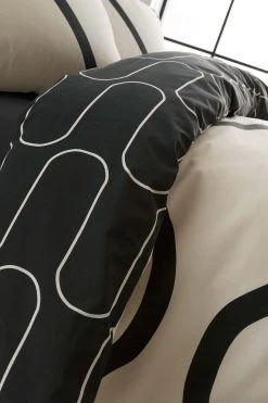 Catherine Lansfield Linear Curve Geometric Reversible Duvet Cover And Pillowcase Set 9 Catherine Lansfield Linear Curve Geometric Reversible Duvet Cover And Pillowcase Set -Furn Online A00065s4
