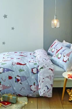 Catherine Lansfield Catherine Lansfield Brushed Christmas Gnomes Duvet Cover And Pillowcase Set