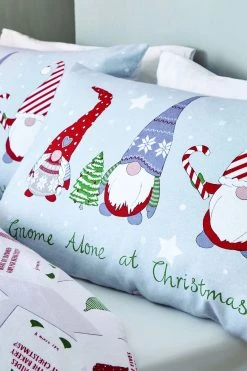Catherine Lansfield Catherine Lansfield Brushed Christmas Gnomes Duvet Cover And Pillowcase Set 8 Catherine Lansfield Catherine Lansfield Brushed Christmas Gnomes Duvet Cover And Pillowcase Set -Furn Online A58949s3