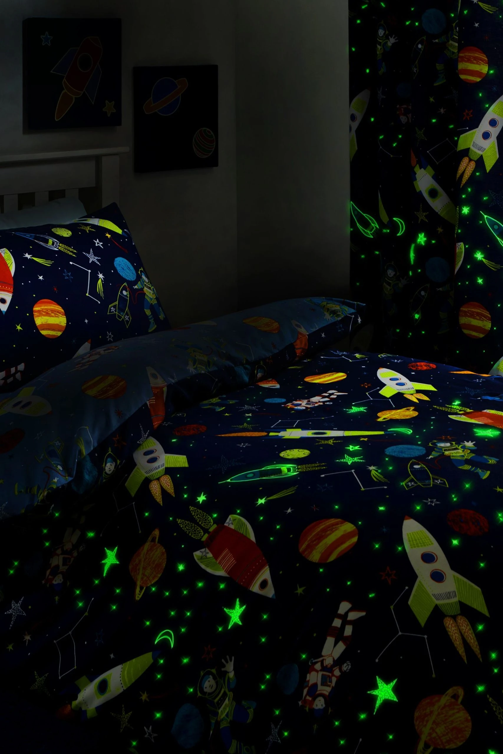 Bedlam Supersonic Duvet Cover And Pillowcase Set 4 Bedlam Supersonic Duvet Cover And Pillowcase Set - Image 2