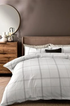 Next 2 Pack Reversible Duvet Cover And Pillowcase Set -Furn Online A90 094s3
