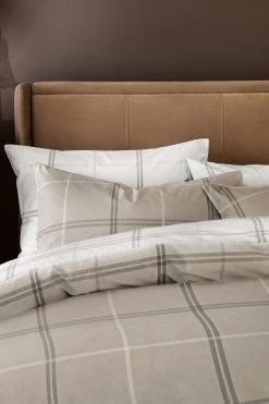Next 2 Pack Reversible Duvet Cover And Pillowcase Set -Furn Online A90 094s4