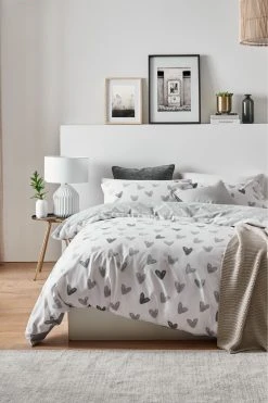Next Heart Duvet Cover And Pillowcase Set -Furn Online A90 095s3