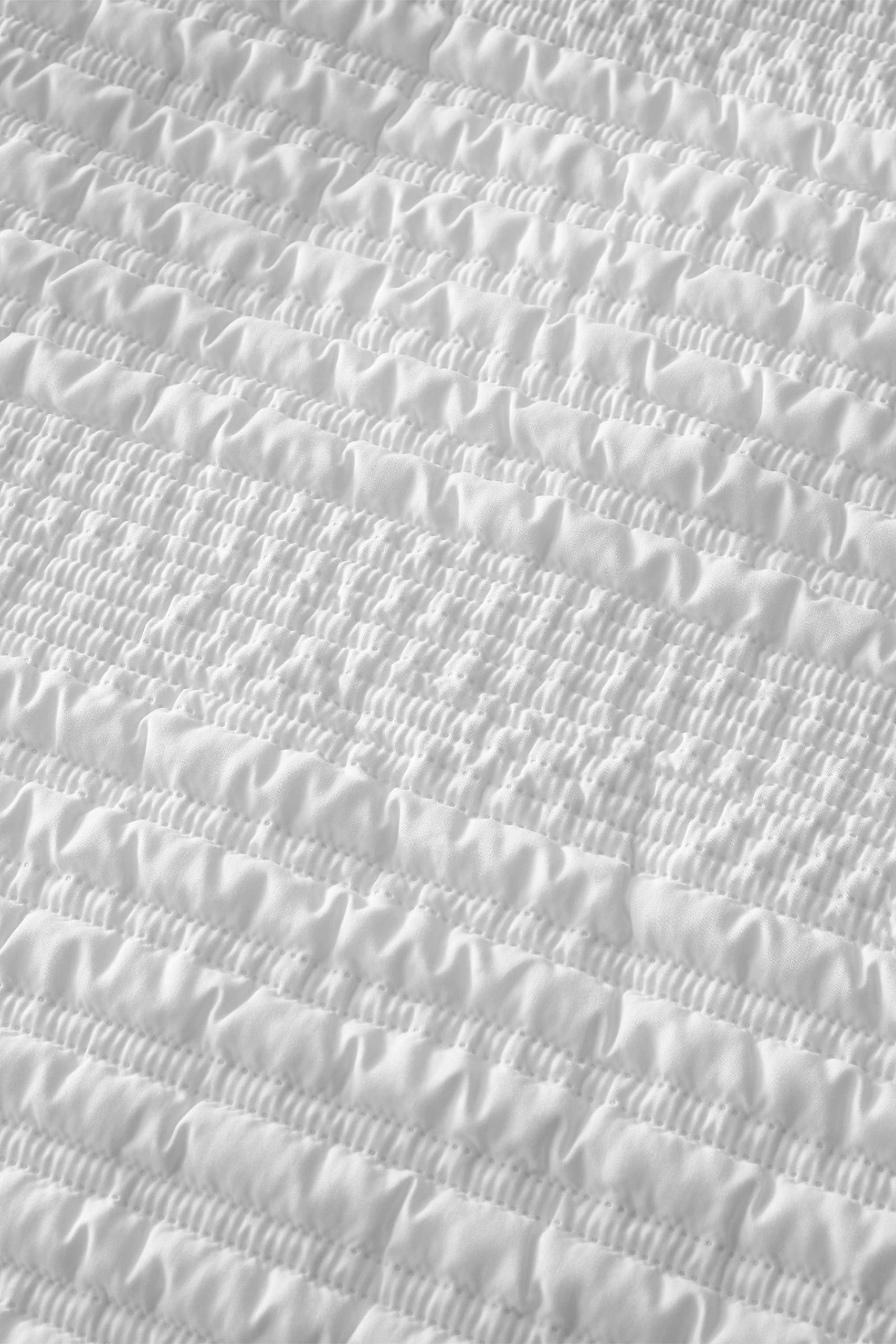 Catherine Lansfield Lennon Stripe Duvet Cover And Pillowcase Set 5 Catherine Lansfield Lennon Stripe Duvet Cover And Pillowcase Set - Image 3