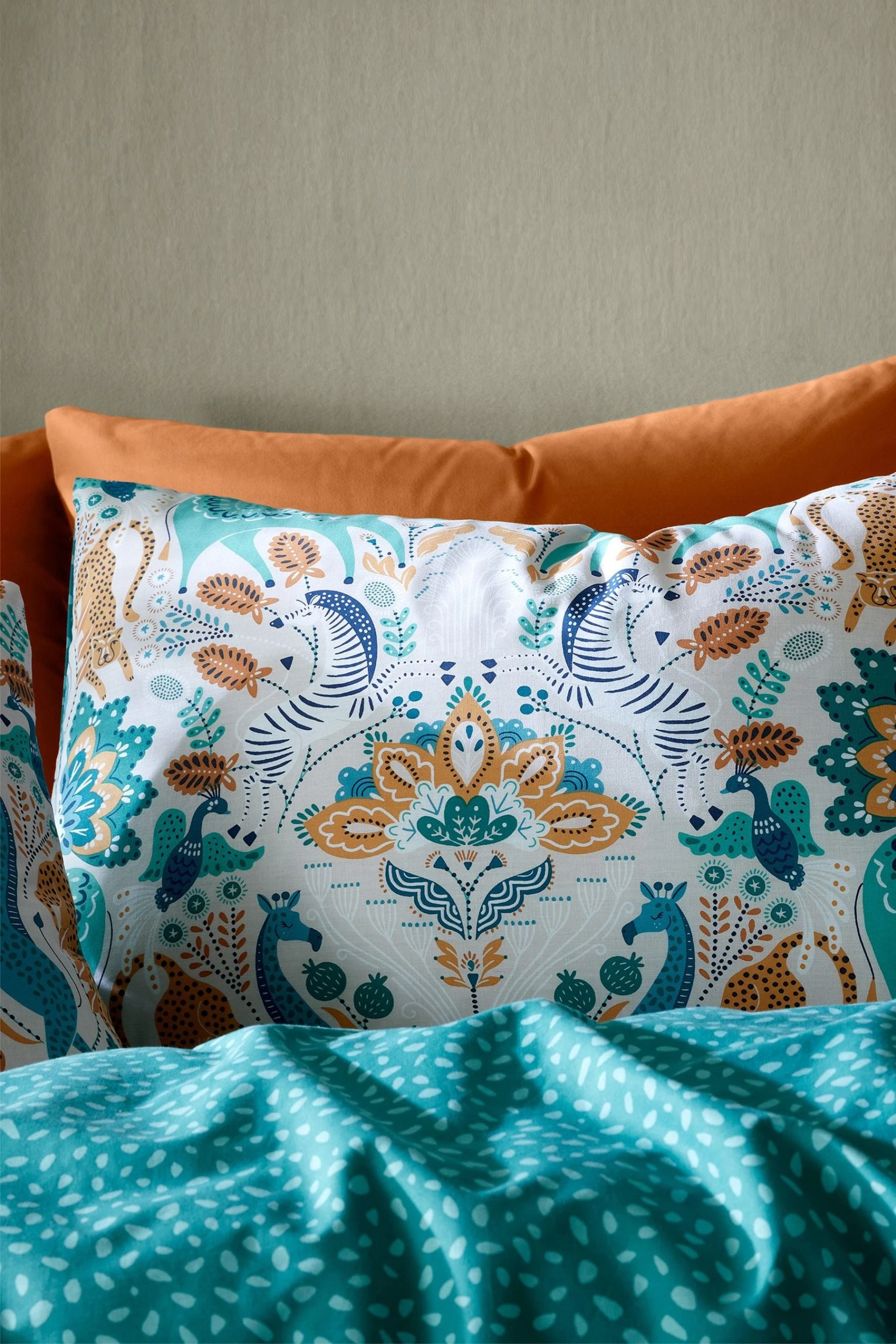 Pineapple Elephant Carnival Animals Cotton Duvet Cover And Pillowcase Set 4 Pineapple Elephant Carnival Animals Cotton Duvet Cover And Pillowcase Set - Image 2