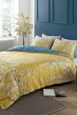 Hyperion Kohana Flower 200 Thread Count Cotton Sateen Duvet Cover And Pillowcase Set