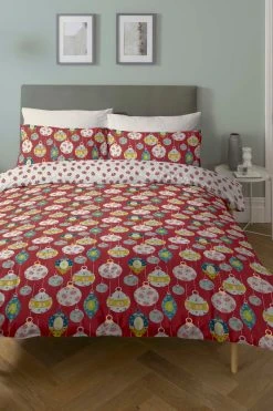 Copenhagen Home Christmas Baubles Duvet Cover And Pillowcase Set