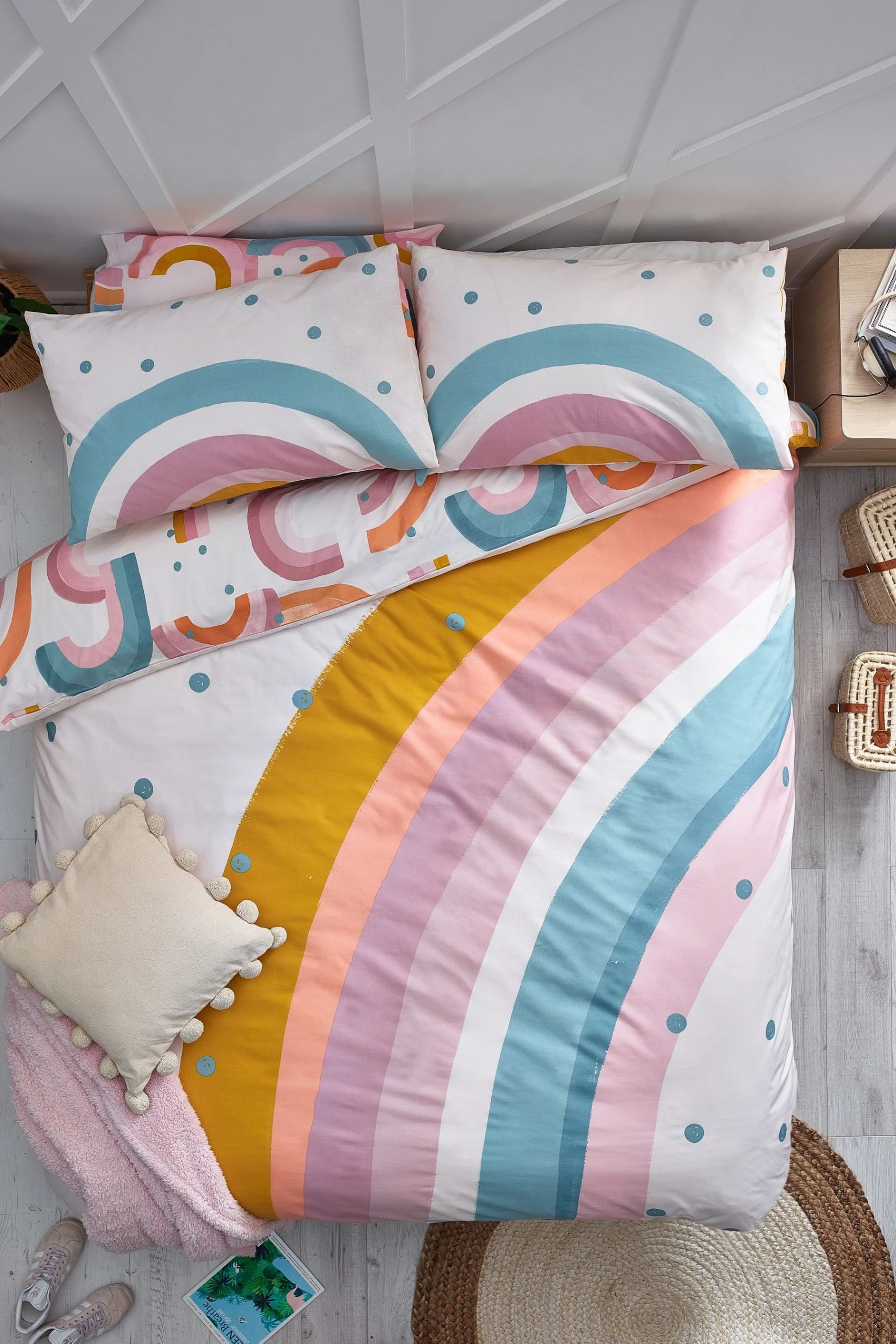 Next Scandi Rainbow Reversible Duvet Cover And Pillowcase Set 5 Next Scandi Rainbow Reversible Duvet Cover And Pillowcase Set - Image 3