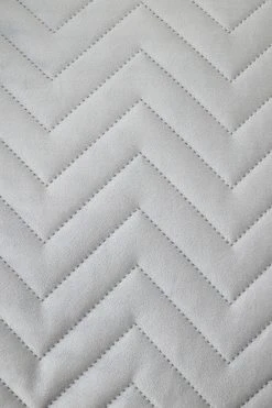 Catherine Lansfield So Soft Velvet Touch Zig Zag Pinsonic Duvet Cover And Pillowcase Set -Furn Online T09985s2