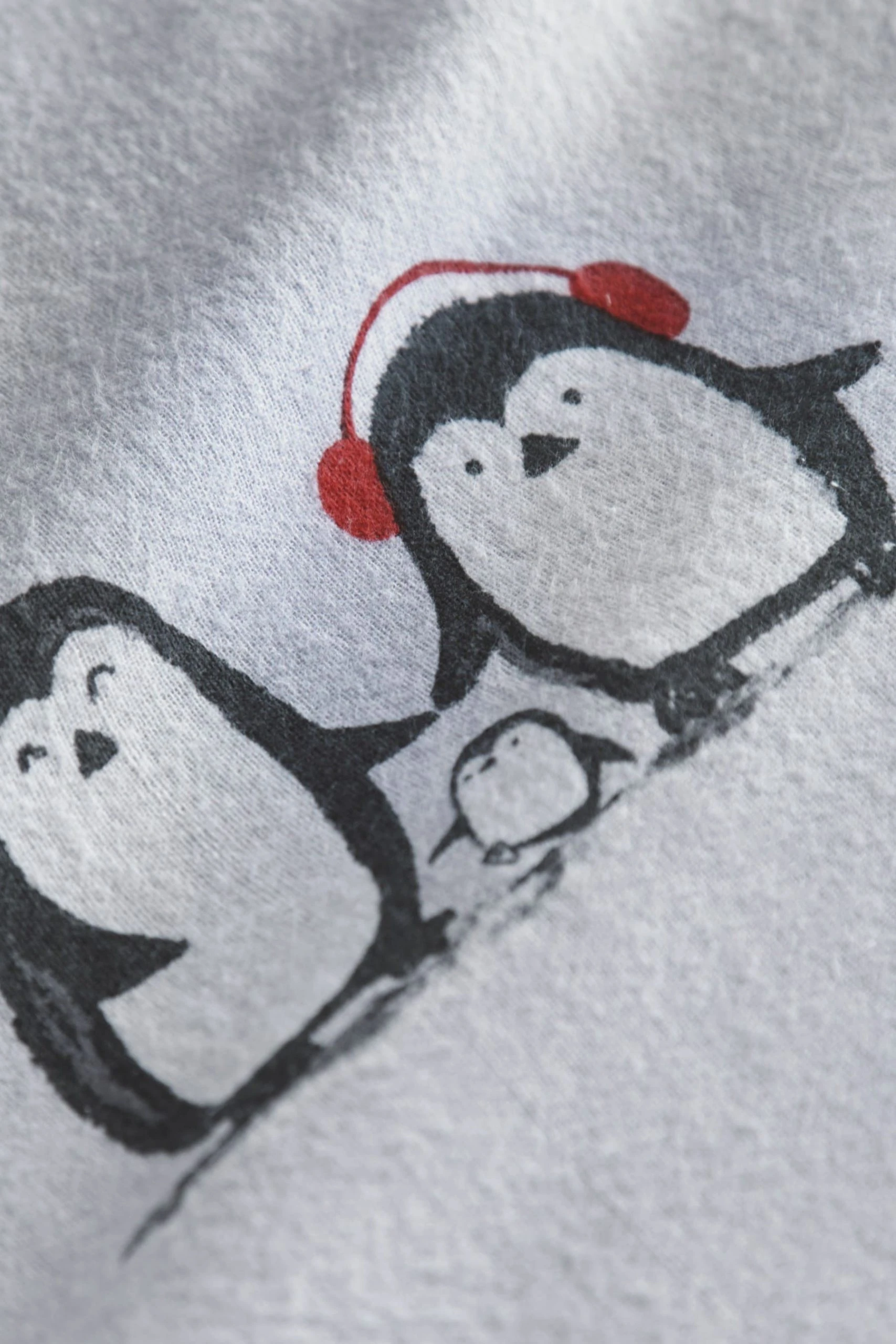 Fusion Snowy Penguin Duvet Cover And Pillowcase Set 5 Fusion Snowy Penguin Duvet Cover And Pillowcase Set - Image 3