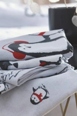 Fusion Snowy Penguin Duvet Cover And Pillowcase Set 9 Fusion Snowy Penguin Duvet Cover And Pillowcase Set -Furn Online T13952s4
