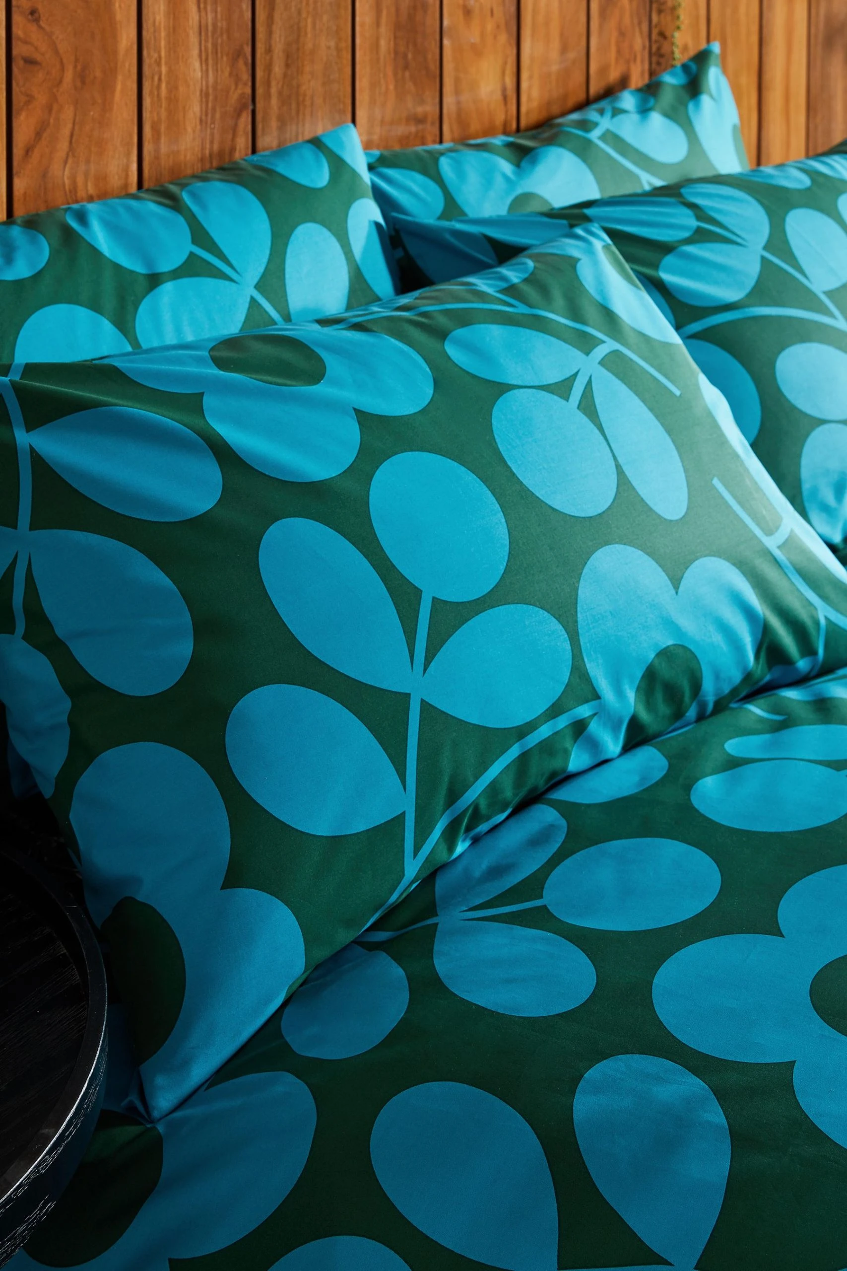 Orla Kiely Stem Sprig Duvet Cover And Pillowcase Set 4 Orla Kiely Stem Sprig Duvet Cover And Pillowcase Set - Image 2