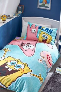 Alternative view of Next Character License Duvet Cover And Pillowcase Set