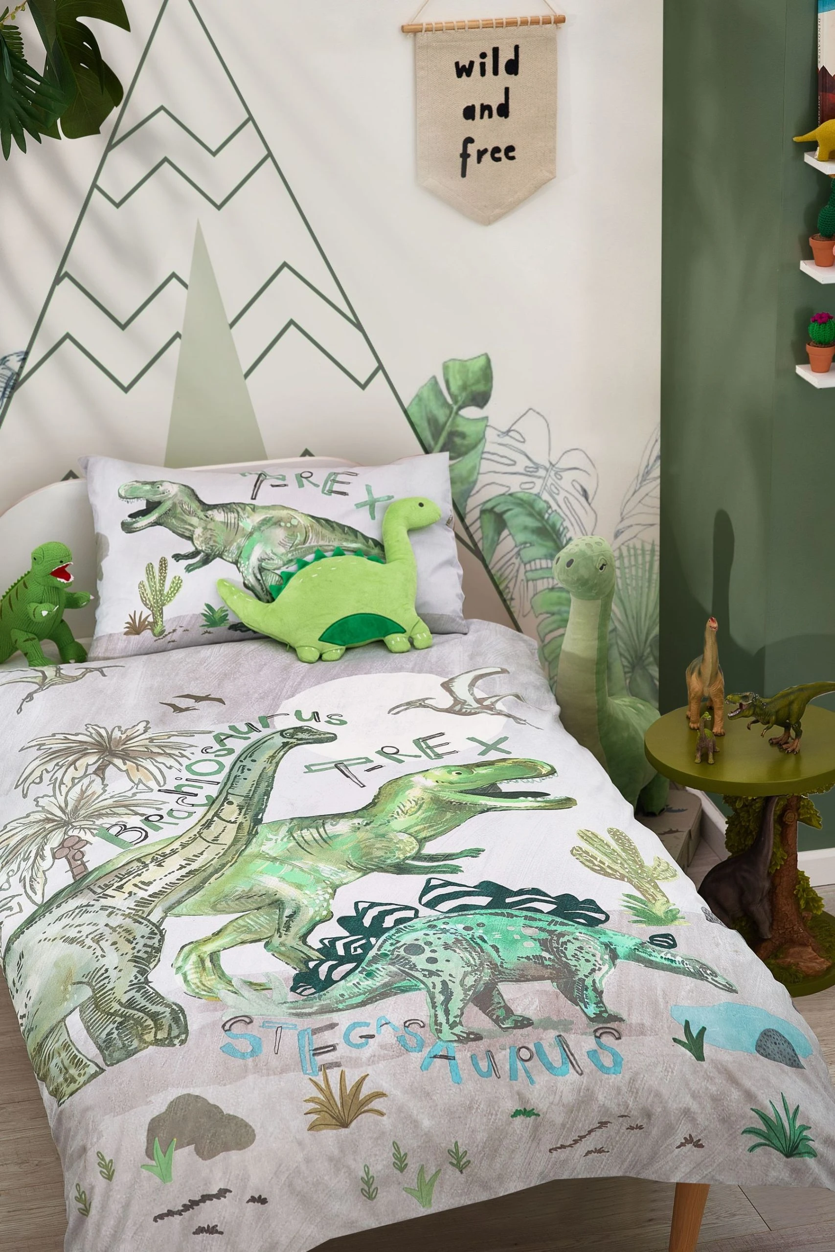 Next Dinosaur Printed Duvet Cover And Pillowcase Set 3 Next Dinosaur Printed Duvet Cover And Pillowcase Set