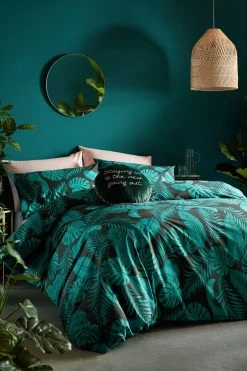 Skinnydip Dominica Duvet Cover And Pillowcase Set