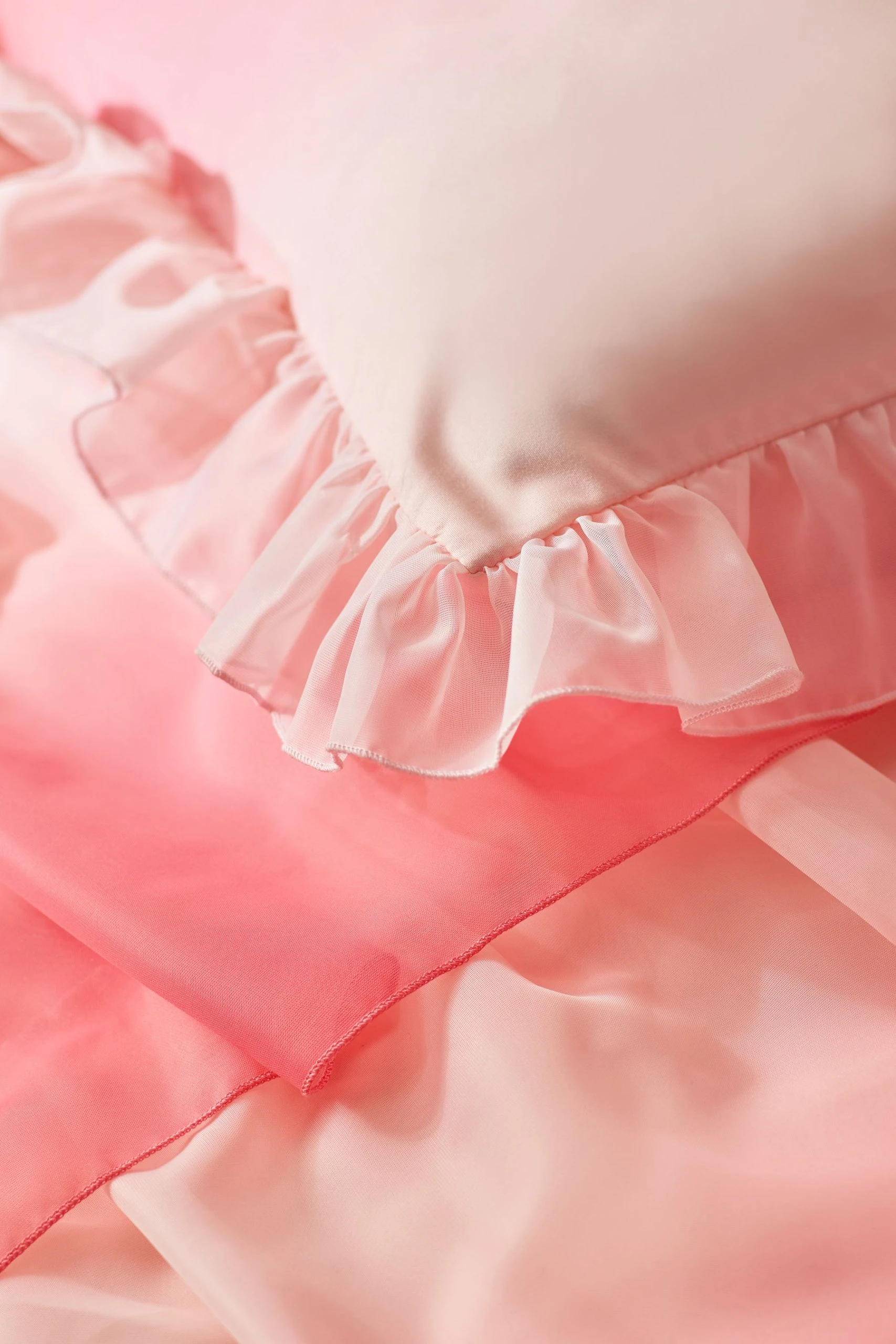 Next Ombre Duvet Cover And Pillowcase Set 7 Next Ombre Duvet Cover And Pillowcase Set - Image 5